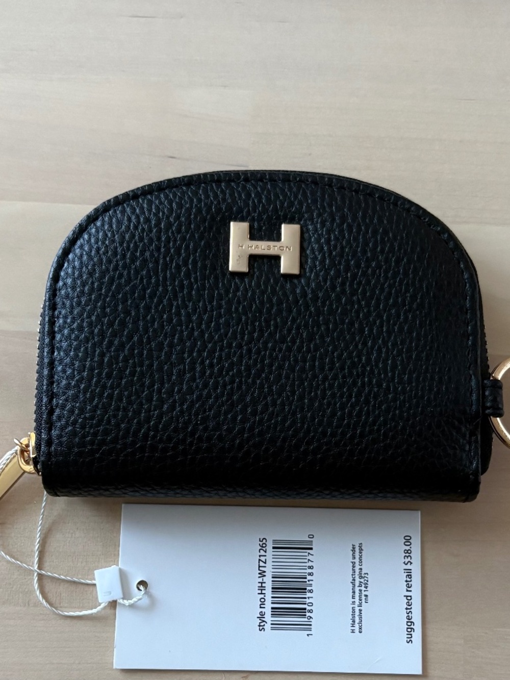 NWT H Halston Black Pebble Leather Small Dome Zip Wallet Coin Purse
